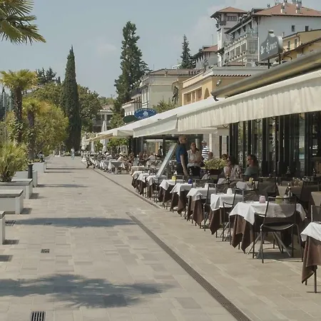Du Gardone Riviera