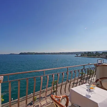 Hotel Du Lac Gardone Riviera